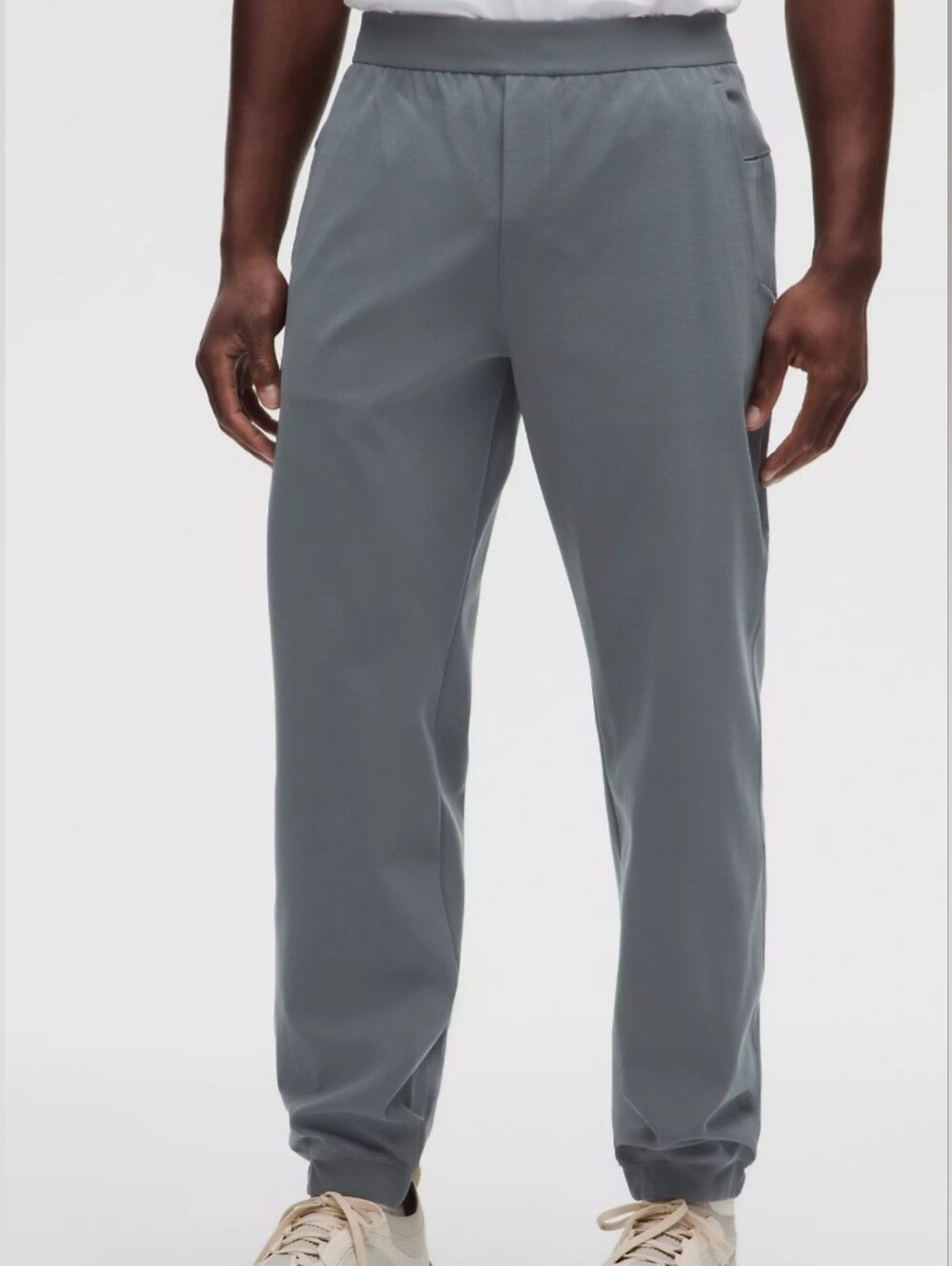NWT Lululemon Men Sojourn Jogger Tall Size Large Gray